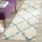 SAFAVIEH Dallas Shag Collection Accent Rug - 2'3" x 4', Ivory & Light Pink, Trellis Design, Non-Shedding & Easy Care, 1.5-inch Thick Ideal for High Traffic Areas in Foyer, Entryway, Bedroom (SGD257P)