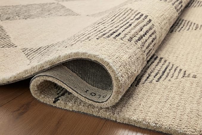 Loloi Chris Loves Julia Francis Collection FRA-01 Beige/Charcoal 2'-3" x 3'-9" Accent Rug