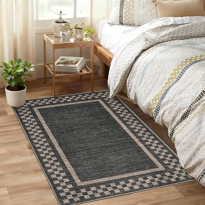 Small Area Rug 2x3 Modern Checkered Entry Rug Solid Color Scalloped Kitchen Rugs Washable Bedroom Doormat Non Slip Stain Resistant Bordered Throw Carpet for Living Room Nursery Laundry, Black