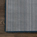 Unique Loom Solid Shag Collection Area Rug (5' 1" Square, Sapphire Blue/ Navy Blue)
