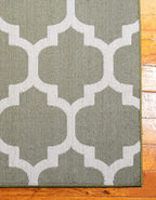 Rugs.com Lattice Collection Rug – 10 Ft Runner Dark Green Medium Rug Perfect for Hallways, Entryways