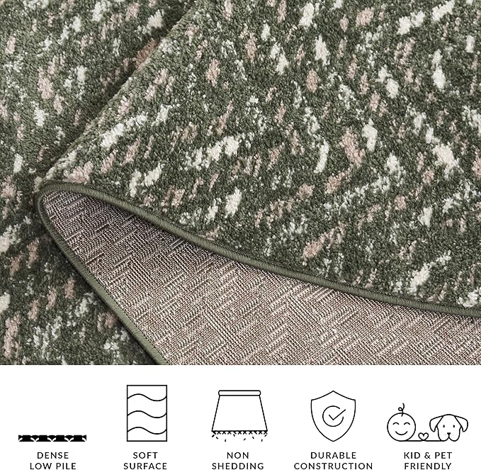 SAFAVIEH Adirondack Collection Area Rug - 6' x 9', Dark Green & Ivory, Chevron Design, Non-Shedding & Easy Care, Ideal for High Traffic Areas in Living Room, Bedroom, Dining (ADR104Y-6)