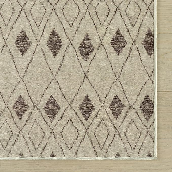 Dash & Albert Chandler Tan Machine Washable Rug, 5 X 8 Feet, Tan Geometric Pattern