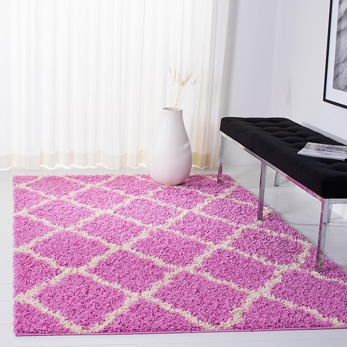 SAFAVIEH Dallas Shag Collection Accent Rug - 4' x 6', Pink & Ivory, Trellis Design, Non-Shedding & Easy Care, 1.5-inch Thick Ideal for High Traffic Areas in Entryway, Living Room, Bedroom (SGD257I)
