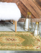 Unique Loom Versailles Collection Traditional Classic Floral Motif Area Rug (2' 7 x 10' 0 Runner, Green/ Ivory)