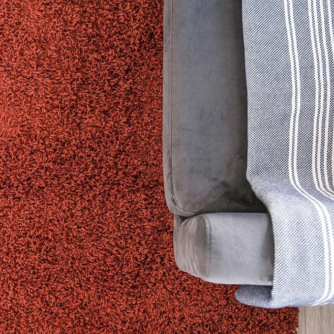 Unique Loom Solid Shag Collection Area Rug (4' 1" Round, Terracotta)