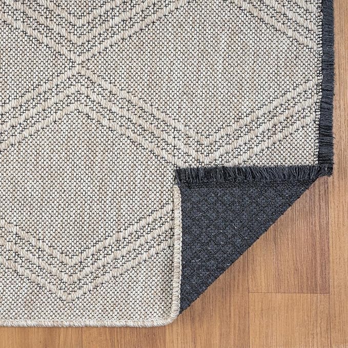 LUXE WEAVERS Modern Farmhouse Beige 8x10 Washable Area Rug, Anti-Slip Diamond Pattern Carpet