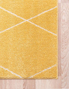 Unique Loom Trellis Frieze Collection Area Rug - Geometric (7' 10" Square, Yellow/ Ivory)