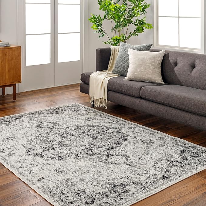 Livabliss Odelia Vintage Bohemian Area Rug,5'3" x 7'3",Black