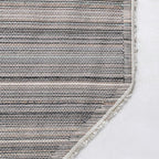 Unique Loom Solid Shag Collection Area Rug (6' 1" Octagon, Snow White)