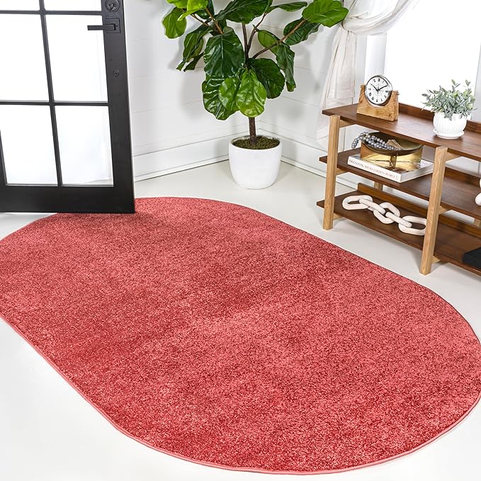 JONATHAN Y Haze Solid Low-Pile Red 3x5 Oval Indoor Area Rug, Coastal,Bohemian,Minimalist,Classic, Easy-Cleaning for Living Room,Bedroom,Kitchen,Pet Friendly,Non-Shedding (SEU100E-3OV)