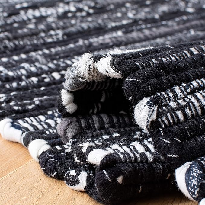 SAFAVIEH Rag Rug Collection Accent Rug - 4' x 6', Black, Handmade Boho Stripe Cotton, Ideal for High Traffic Areas in Entryway, Living Room, Bedroom (RAR121Z)