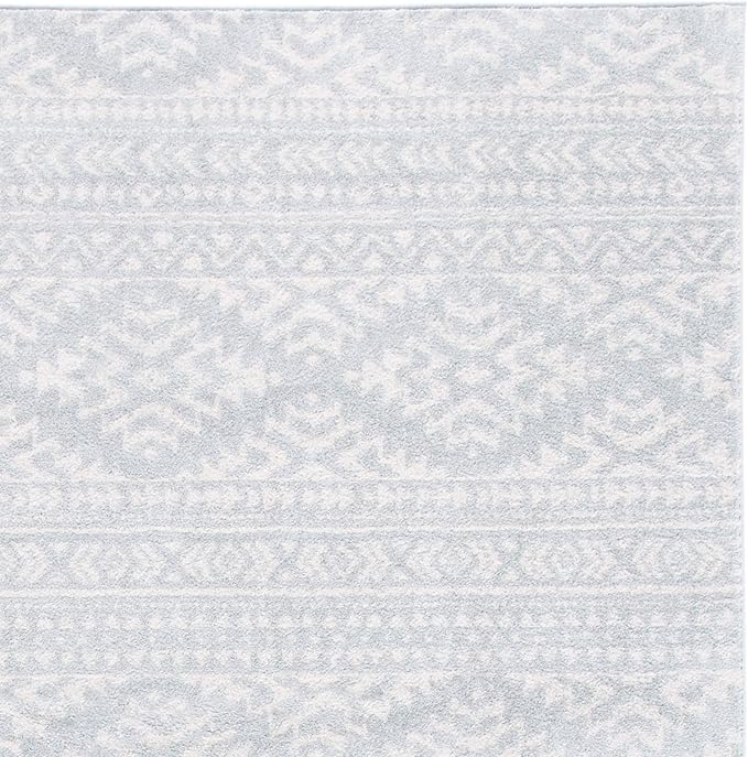 SAFAVIEH Area Rug 3x5 - Tulum Collection - Light Grey & Ivory, Moroccan Boho Tribal Design, Non-Shedding & Easy to Clean, Ideal for Entryway, Foyer, Accent Space, Bedroom (TUL272F)