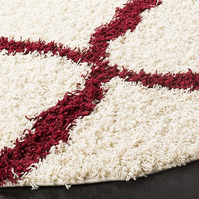 SAFAVIEH Dallas Shag Collection Area Rug - 4' Round, Ivory & Red, Trellis Design, Non-Shedding & Easy Care, 1.5-inch Thick Ideal for High Traffic Areas in Living Room, Bedroom (SGD257R)