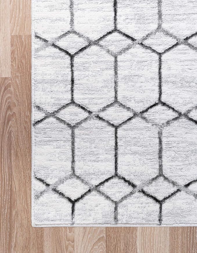 Rugs.com Lattice Trellis Collection Rug – 6' x 9' White Low-Pile Rug Perfect for Living Rooms, Large Dining Rooms, Open Floorplans