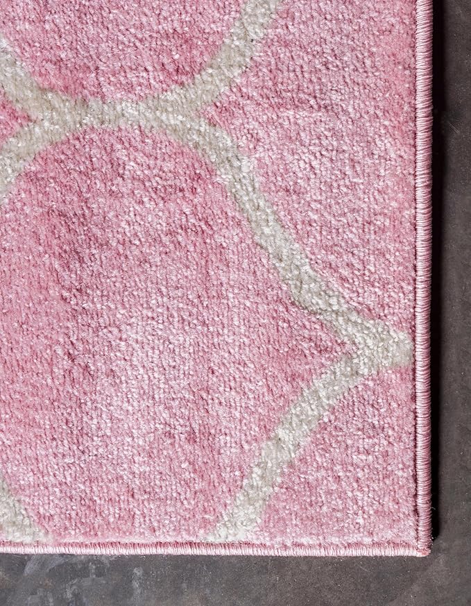 Rugs.com Lattice Frieze Collection Rug – 3' Square Light Pink Medium Rug Perfect for Living Rooms, Kitchens, Entryways
