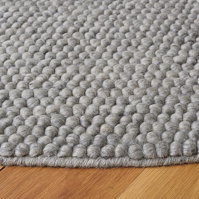 SAFAVIEH Natura Collection Area Rug - 6' Round, Silver, Handmade Wool Blend, Textured Design, Ideal for Living Room, Bedroom, Dining Space (NAT620C)