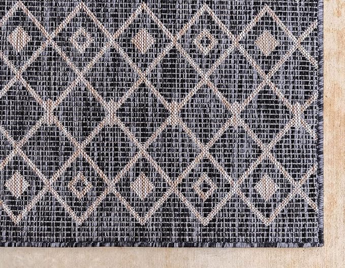 Unique Loom Outdoor Trellis Collection Area Rug - Tribal Trellis (8' x 11' 4" Rectangle, Charcoal Gray/ Natural)