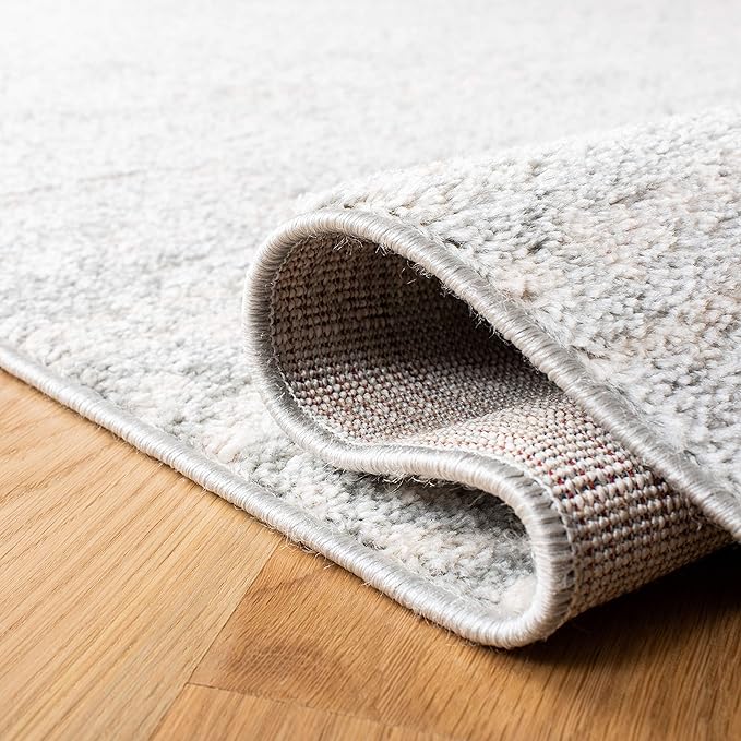 SAFAVIEH Area Rug 8x10 - Tulum Collection - Large - Light Grey & Ivory, Moroccan Boho Tribal Design, Non-Shedding & Easy to Clean, Ideal for Living Room, Bedroom, Dining Space (TUL272F)
