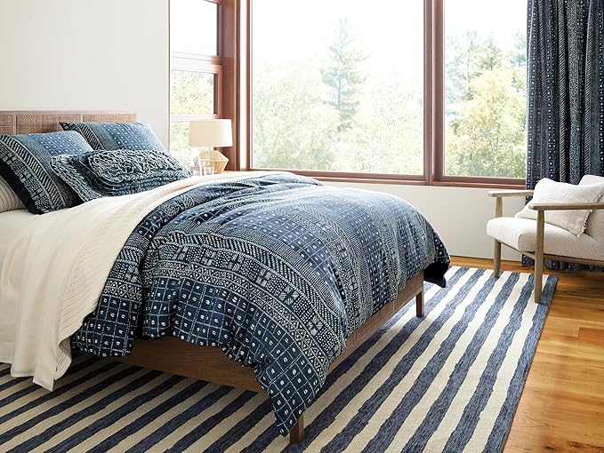 Dash & Albert Silas Stripe Navy Hand Micro Hooked Wool Rug, 3 X 5 Feet, Blue Stripe Pattern - Premium Luxury Hotel Quality Soft Breathable Hypoallergenic Machine Washable Easy Care All Season