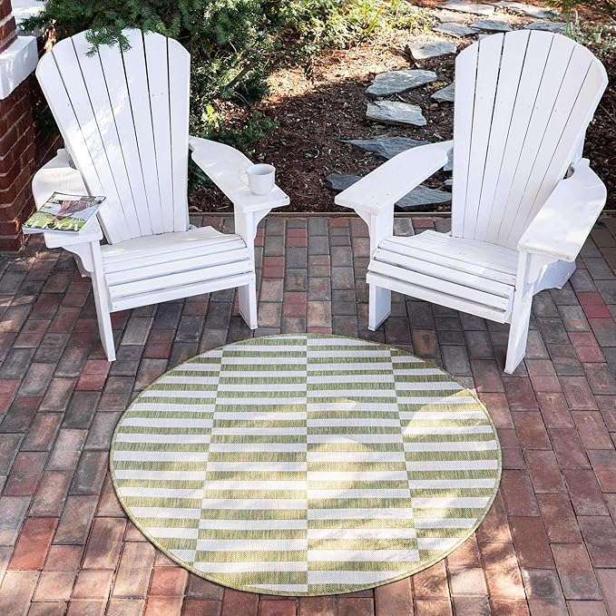 Unique Loom Outdoor Striped Collection Area Rug - Striped (4' 1" Round, Green/Ivory)