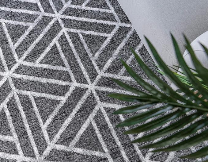 Rugs.com Lattice Trellis Collection Rug – 3 Ft Round Gray Low-Pile Rug Perfect for Kitchens, Dining Rooms