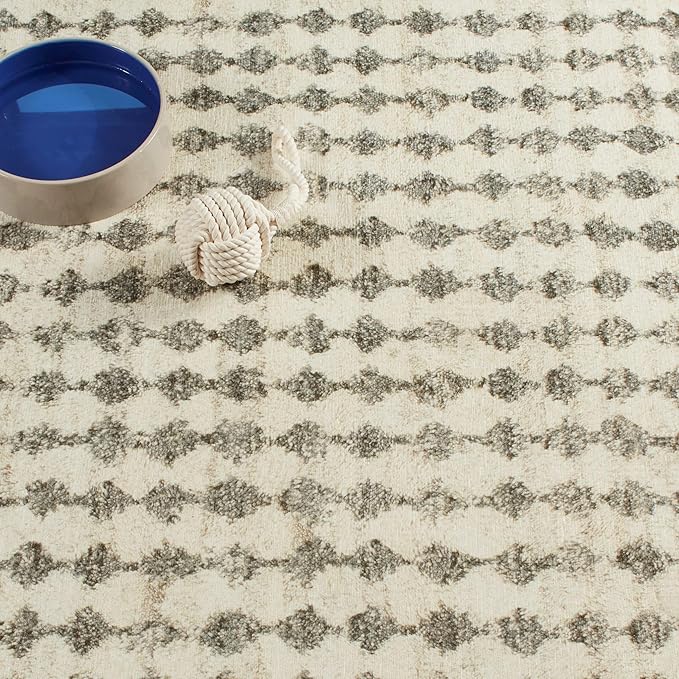 Dash & Albert Izzy Grey Machine Washable Rug, 6 X 9 Feet, Grey Graphic Pattern