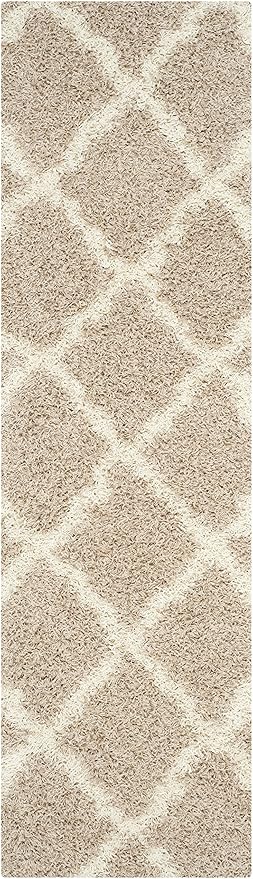 SAFAVIEH Dallas Shag Collection Runner Rug - 2'3" x 18', Beige & Ivory, Trellis Design, Non-Shedding & Easy Care, 1.5-inch Thick Ideal for High Traffic Areas in Living Room, Bedroom (SGD257D)