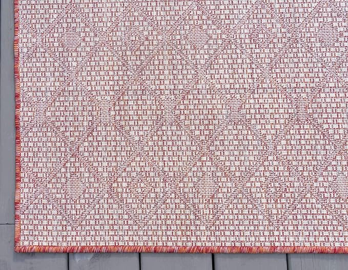 Unique Loom Outdoor Trellis Collection Area Rug - Tribal Trellis (5' 3" x 8' Rectangle, Rust Red/ Ivory)