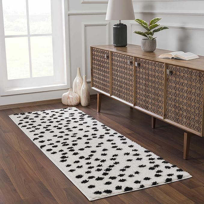 Hauteloom Cansu Hallway, Kitchen Runner Rug - Contemporary - Plush Pile - Black - 2'7" x 10'