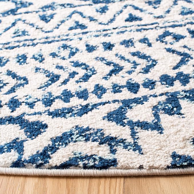 SAFAVIEH Tulum Collection Area Rug - 3' Round, Ivory & Navy, Moroccan Boho Tribal Design, Non-Shedding & Easy to Clean, Ideal for Entryway, Foyer, Accent Space, Bedroom (TUL272D)