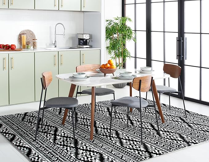 SAFAVIEH Area Rug 8x10 - Tulum Collection - Large - Black & Ivory, Moroccan Boho Tribal Design, Non-Shedding & Easy to Clean, Ideal for Living Room, Bedroom, Dining Space (TUL272Z)