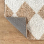 Rugshop Diamond Wave Shag Area Rug Beige 2' x 3' Ideal for Entryways, Kitchens, or Small Spaces
