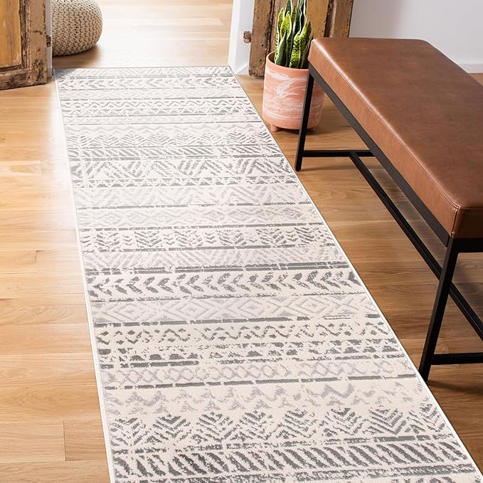 Rugshop Geometric Boho Perfect for high Traffic Areas of Your Living Room,Bedroom,Home Office,Kitchen Runner Rug 2'7" x 6' Gray