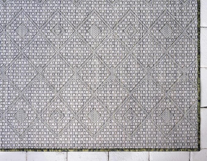 Unique Loom Outdoor Trellis Collection Area Rug - Tribal Trellis (4' 1" x 6' 1" Rectangle, Green/ Natural)