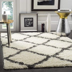 SAFAVIEH Dallas Shag Collection Area Rug - 4' Square, Ivory & Dark Grey, Trellis Design, Non-Shedding & Easy Care, 1.5-inch Thick Ideal for High Traffic Areas in Living Room, Bedroom (SGD257H)