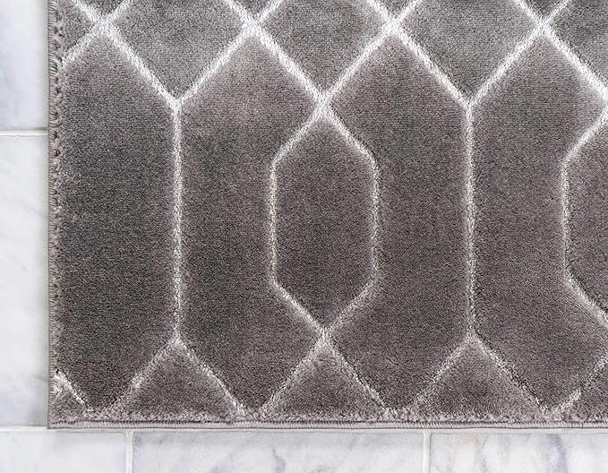 Unique Loom Marilyn Monroe Glam Collection Area Rug - Trellis (2' x 10' Runner, Gray Silver/ Silver)