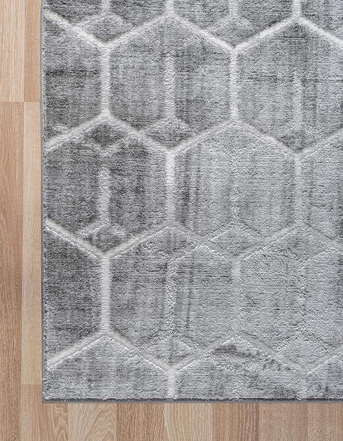 Rugs.com Lattice Trellis Collection Rug – 3' x 5' Gray Low-Pile Rug Perfect for Living Rooms, Large Dining Rooms, Open Floorplans