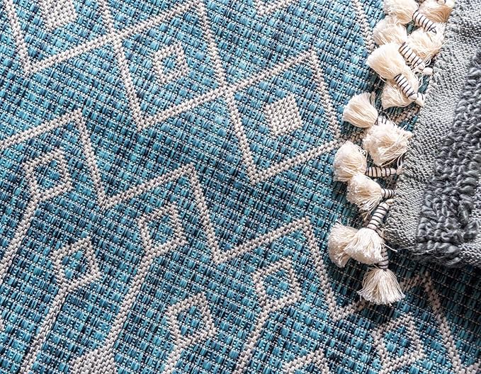 Unique Loom Outdoor Trellis Collection Area Rug - Tribal Trellis (10' x 13' 1" Rectangle, Teal/ Ivory)