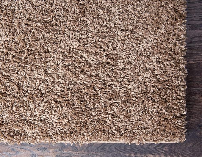 Unique Loom Solid Shag Collection Area Rug (3' 3" x 5' 3" Rectangle, Sandy Brown)
