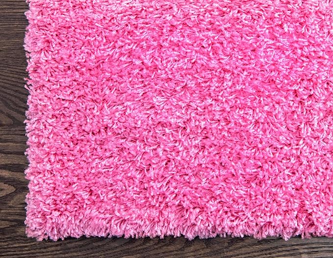 Unique Loom Solid Shag Collection Area Rug (6' 1" x 9' Rectangle, Taffy Pink)