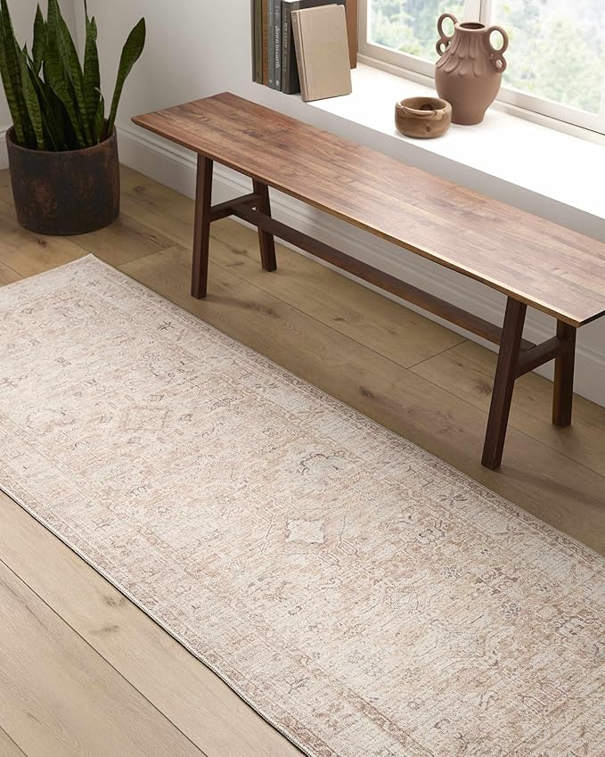 Hauteloom Nakia Living Room, Bedroom Area Rug - Traditional - Beige, Taupe, Ivory - 3'10" x 5'7"