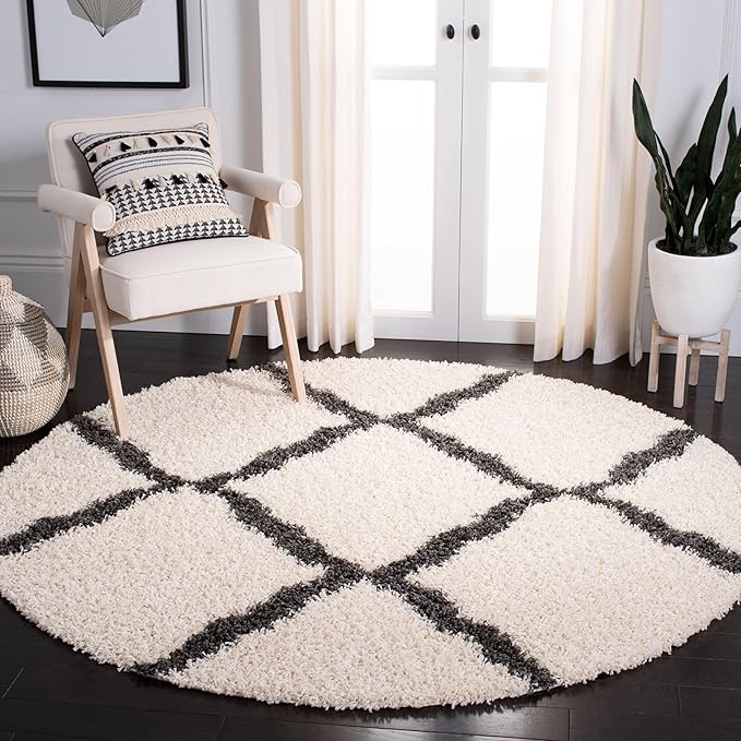 SAFAVIEH Dallas Shag Collection Area Rug - 6' Round, Ivory & Dark Grey, Trellis Design, Non-Shedding & Easy Care, 1.5-inch Thick Ideal for High Traffic Areas in Living Room, Bedroom (SGD257H)