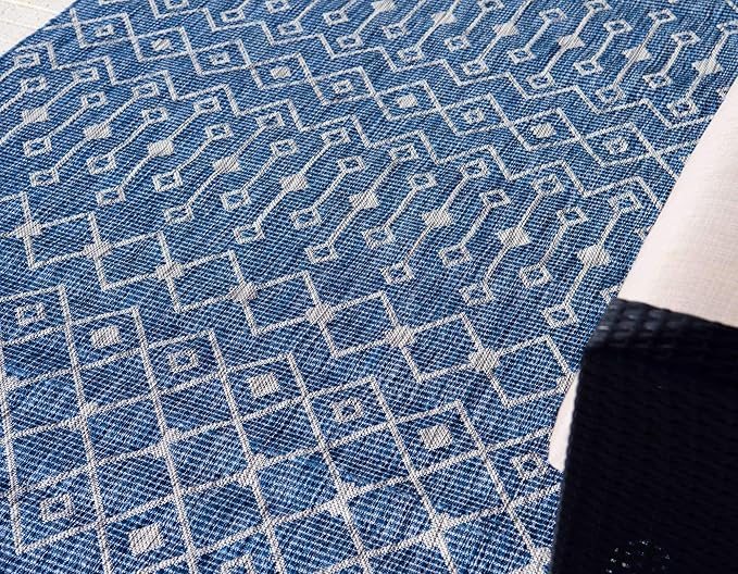 Unique Loom Outdoor Trellis Collection Area Rug - Tribal Trellis (8' Round, Blue/ Ivory)