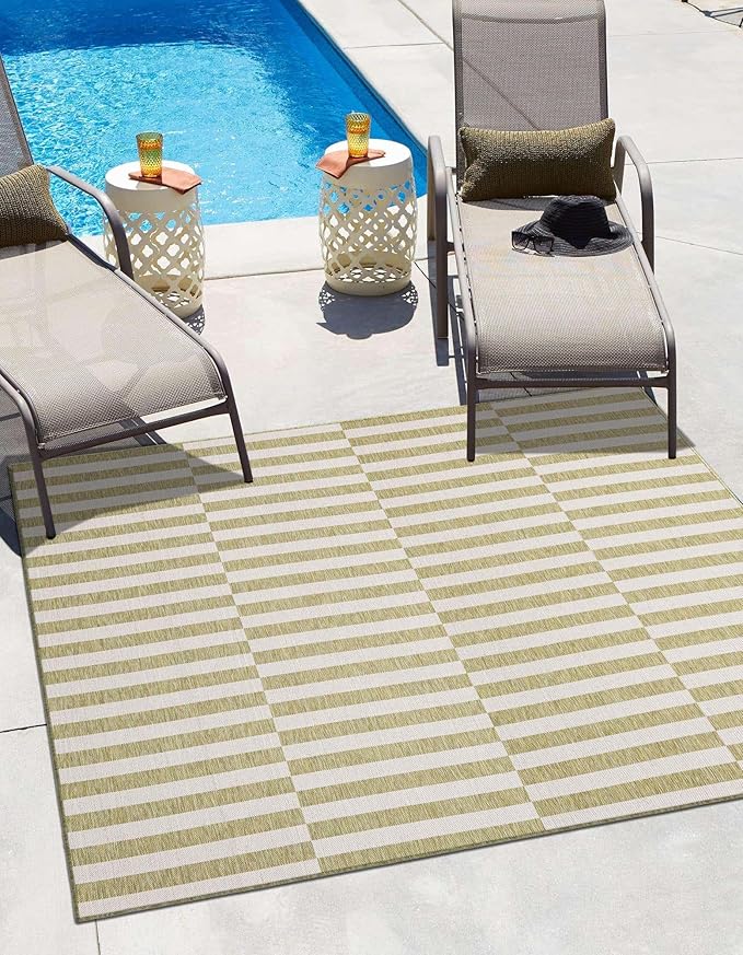 Unique Loom Outdoor Striped Collection Area Rug - Striped (5' 1" Square Green/Ivory)