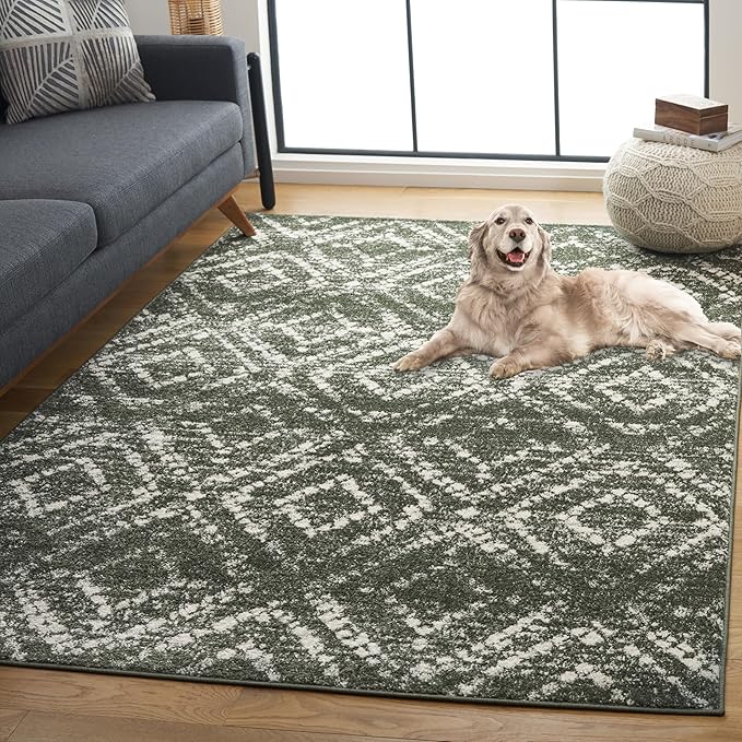 SAFAVIEH Adirondack Collection Area Rug - 5'1" x 7'6", Dark Green & Ivory, Geometric Design, Non-Shedding & Easy Care, Ideal for High Traffic Areas in Living Room, Bedroom, Dining (ADR131E-5)