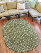 Unique Loom Outdoor Trellis Collection Area Rug - Tribal Trellis (5' 3" x 8' Oval, Green/ Natural)