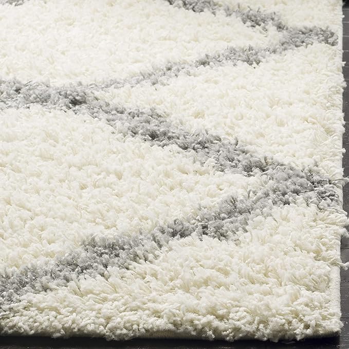 SAFAVIEH Dallas Shag Collection Area Rug - 8' Square, Ivory & Grey, Trellis Design, Non-Shedding & Easy Care, 1.5-inch Thick Ideal for High Traffic Areas in Living Room, Bedroom (SGD257F)