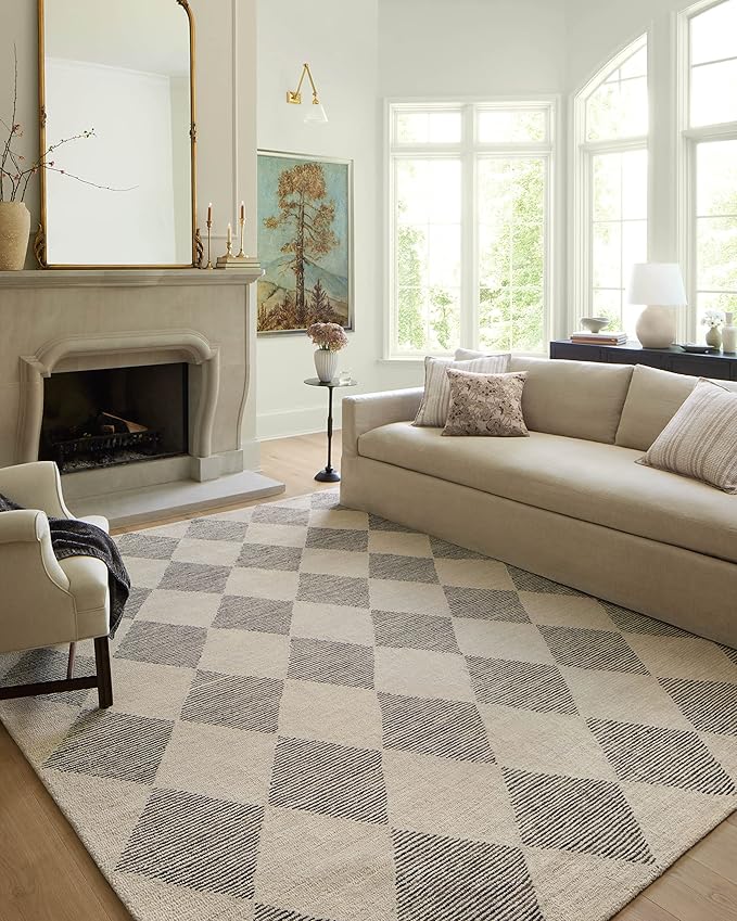 Loloi Chris Loves Julia Francis Collection FRA-01 Beige/Charcoal 2'-3" x 3'-9" Accent Rug