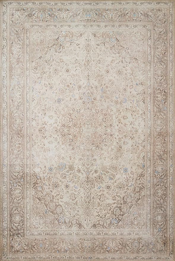 Loloi Loren Collection LQ-03 Sand/Taupe 5'-0" x 7'-6" Area Rug